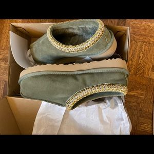 UGG slippers. Brand new - never been worn ugg loafers